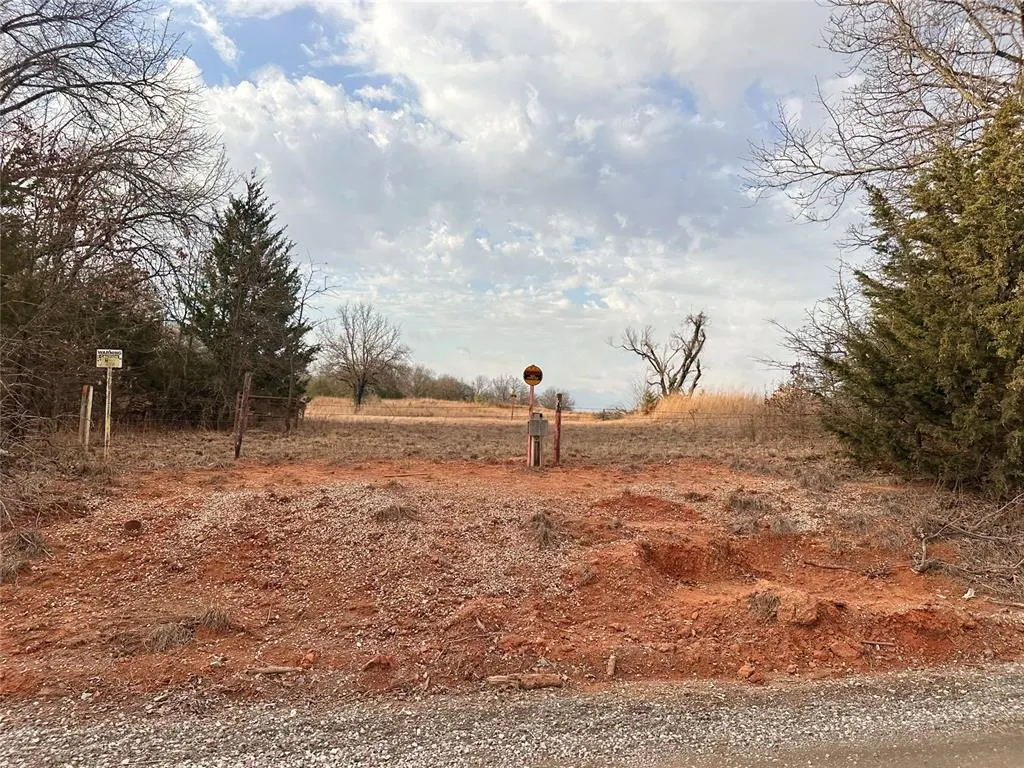 Photo 17 — 36899 Sandy Rock Road, Tecumseh, OK 74873