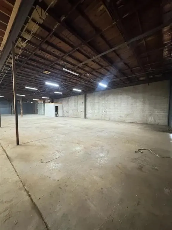 Photo 2 — 2019 Exchange Avenue, Oklahoma City, OK 73108