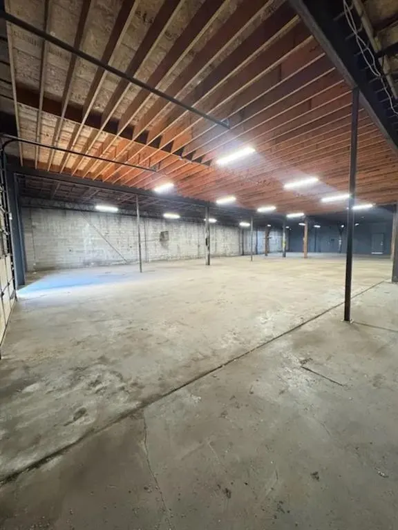 Photo 3 — 2019 Exchange Avenue, Oklahoma City, OK 73108