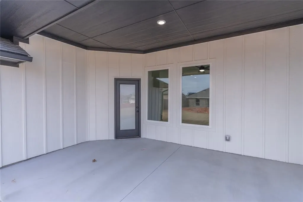 Photo 35 — 478 Hackberry Lane, Washington, OK 73093