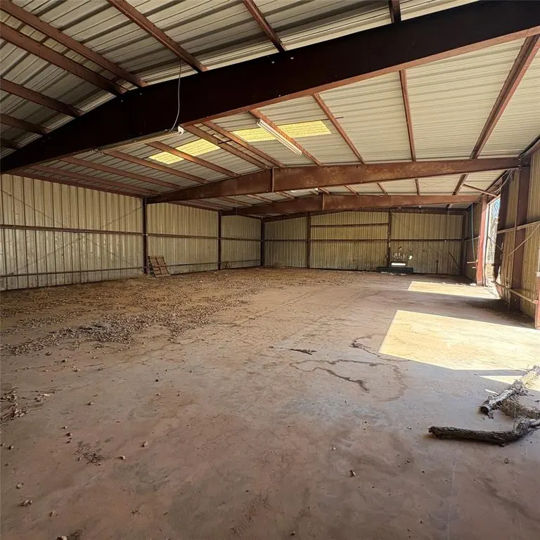 Photo 10 — 207 S 9th Streets, Sayre, OK 73662