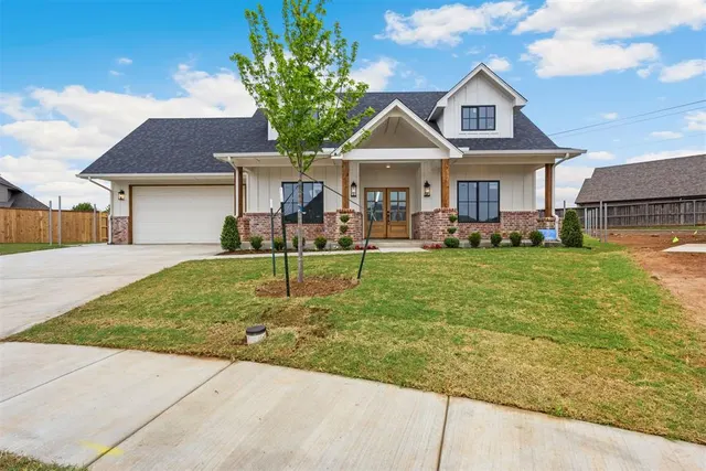 Front exterior — 12701 Cobblestone Curve Road, Oklahoma City, OK 73142