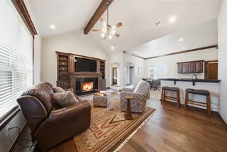 Sold home at 2951 Maupin Street