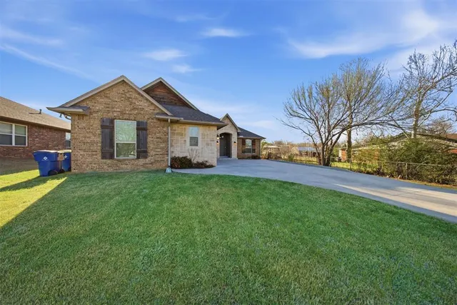 Photo 5 — 2951 Maupin Street, Choctaw, OK 73020