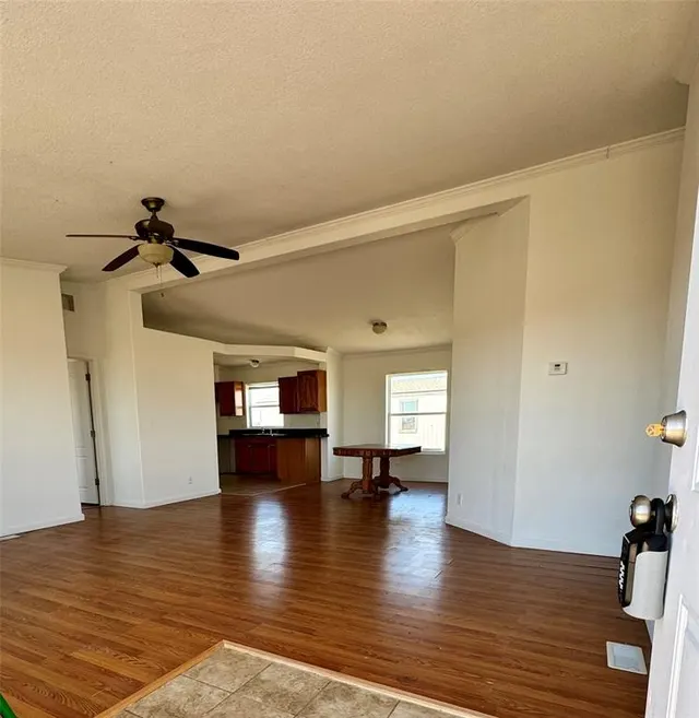 Photo 2 — 9448 Sundance Road, Piedmont, OK 73078