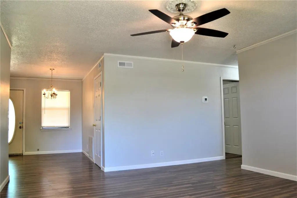 Photo 9 — 1203 N Whispering Glen Street, Tecumseh, OK 74873