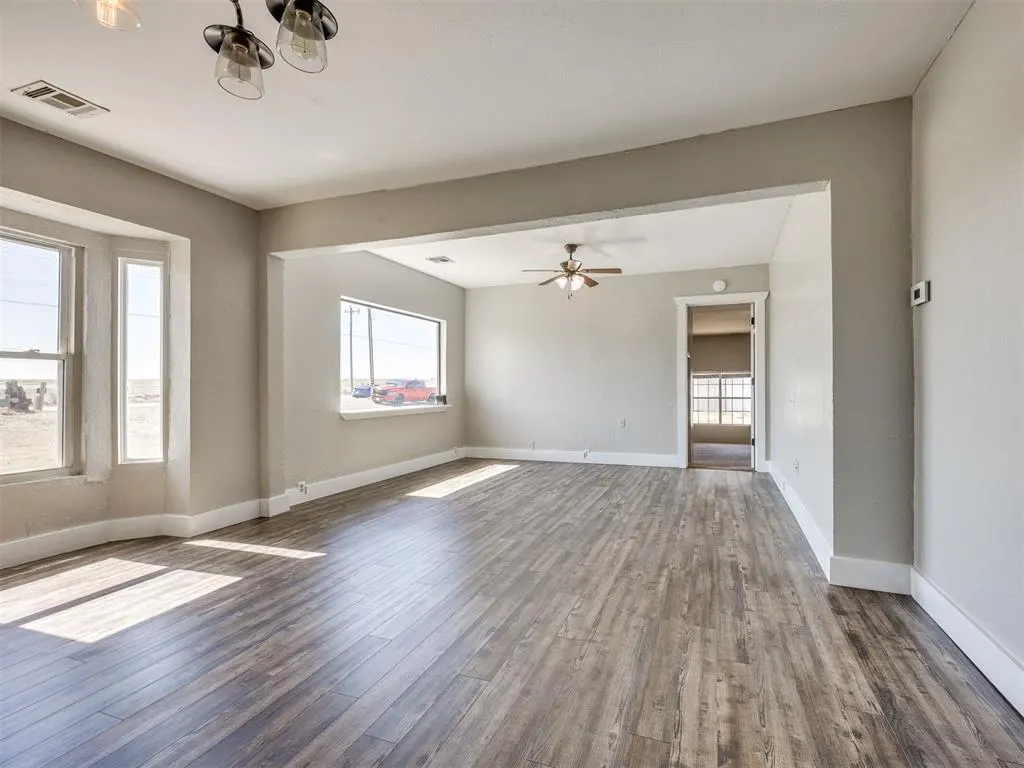 Photo 6 — 2533 SW 16th Street, Newcastle, OK 73065