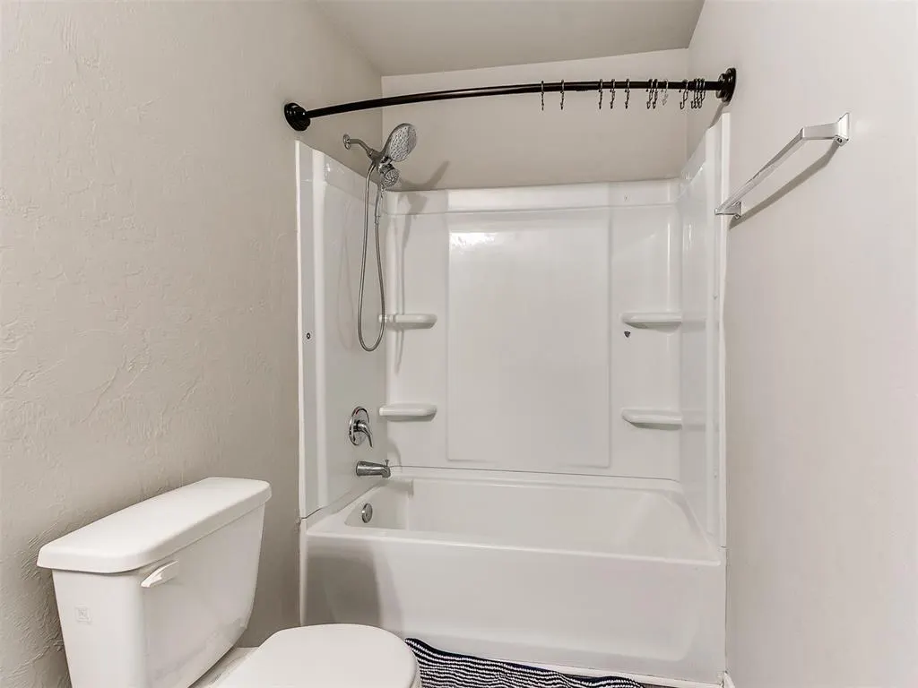 Photo 42 — 1608 Chuck Wagon Drive, El Reno, OK 73036