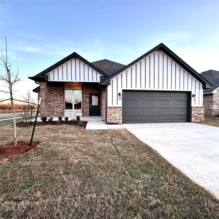 Photo 2 — 9300 NW 143rd Street, Yukon, OK 73099