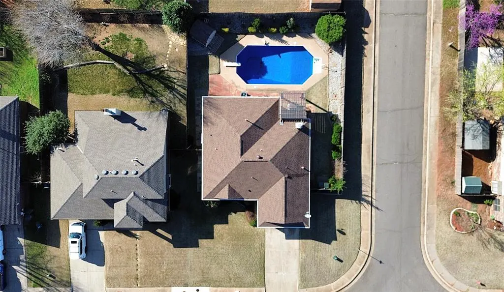 Photo 33 — 1812 Dena Drive, Edmond, OK 73003