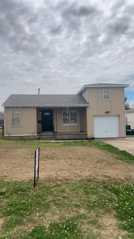 Front exterior — 1528 SW 45th Street, Oklahoma City, OK 73119