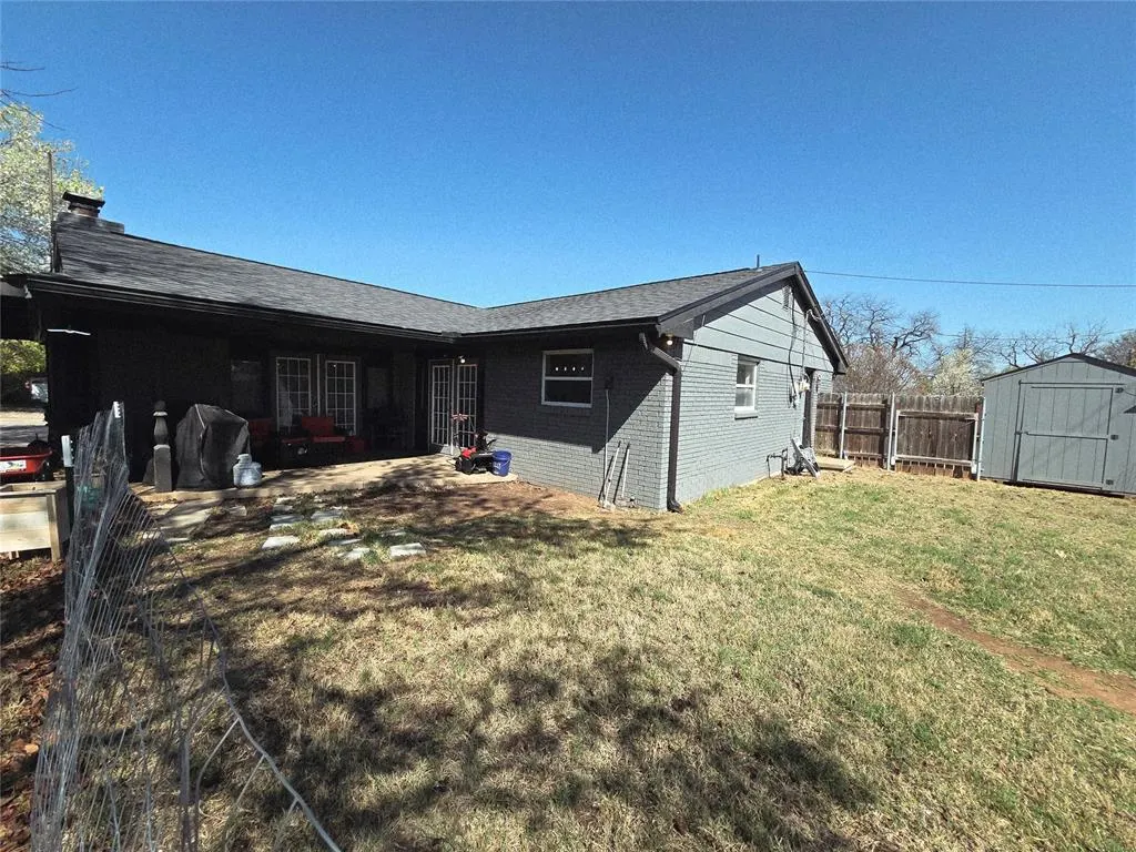 Photo 15 — 5104 NW Elm Avenue, Lawton, OK 73505