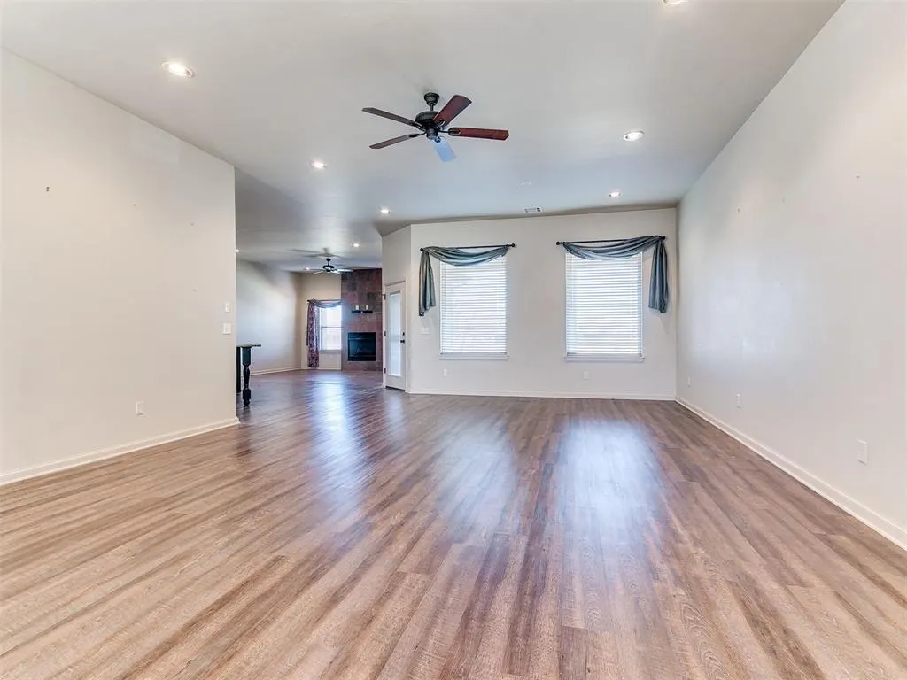 Photo 6 — 6213 Braniger Way, Oklahoma City, OK 73132