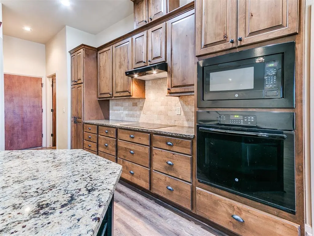 Photo 10 — 6213 Braniger Way, Oklahoma City, OK 73132