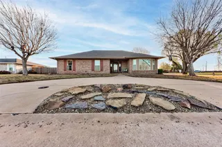 Sold home at 402 Shawn Drive