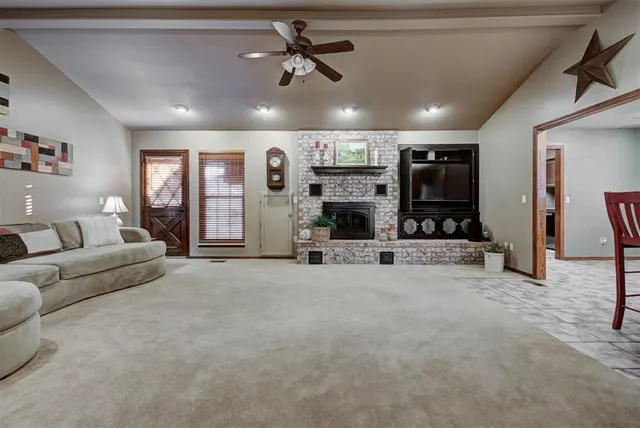 Photo 5 — 402 Shawn Drive, Okarche, OK 73762
