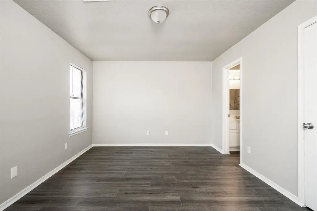 Photo 14 — 703 Stonecroft Circle, Edmond, OK 73034