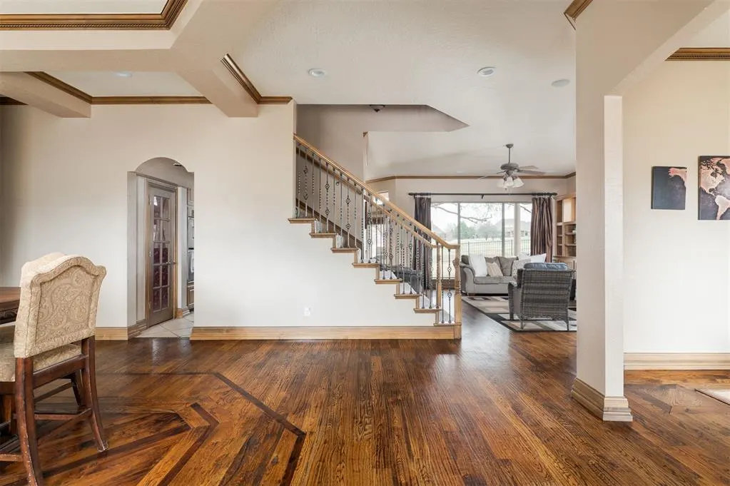 Photo 5 — 417 Heritage Green Road, Edmond, OK 73003