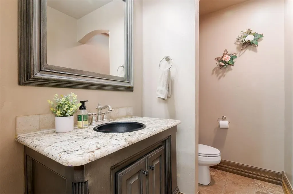 Photo 19 — 417 Heritage Green Road, Edmond, OK 73003