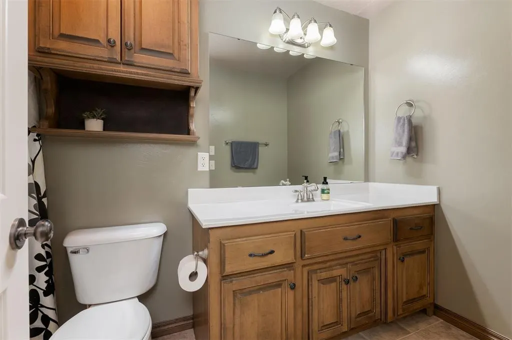 Photo 30 — 417 Heritage Green Road, Edmond, OK 73003