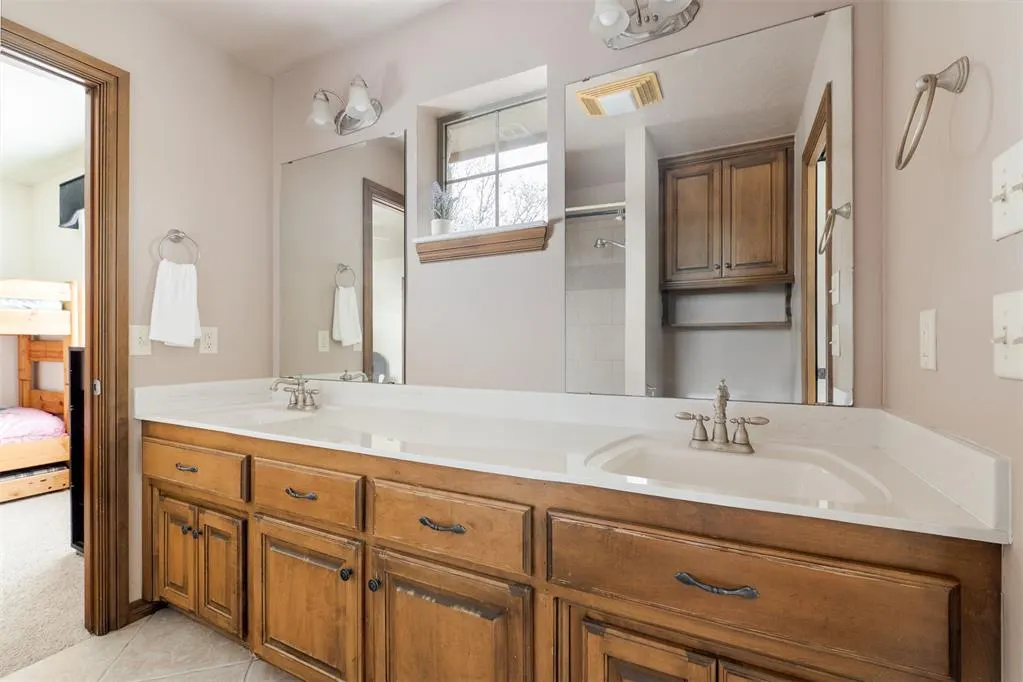 Photo 33 — 417 Heritage Green Road, Edmond, OK 73003