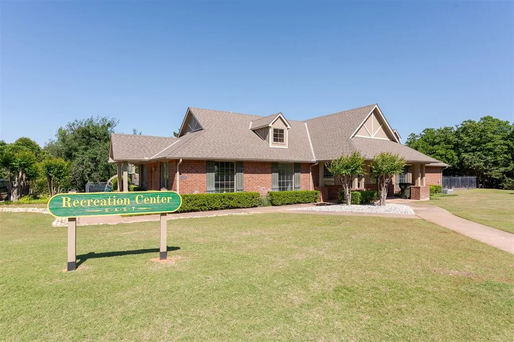 Photo 50 — 417 Heritage Green Road, Edmond, OK 73003