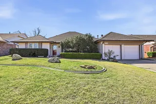 Sold home at 5740 NW 82nd Street