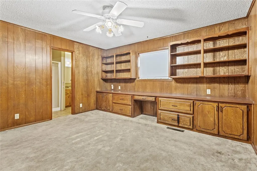 Photo 23 — 824 N Hunt Avenue, Hydro, OK 73048