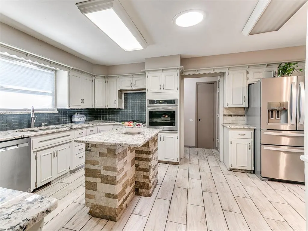 Photo 22 — 104 W Ranchwood Court, Oklahoma City, OK 73139