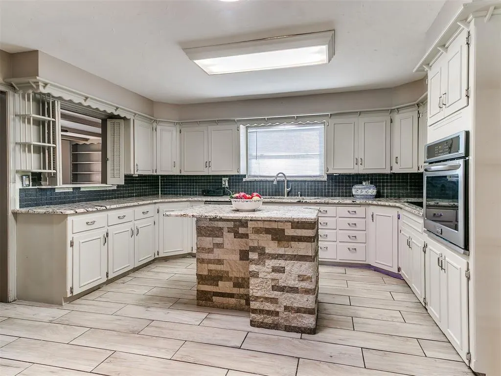 Photo 23 — 104 W Ranchwood Court, Oklahoma City, OK 73139