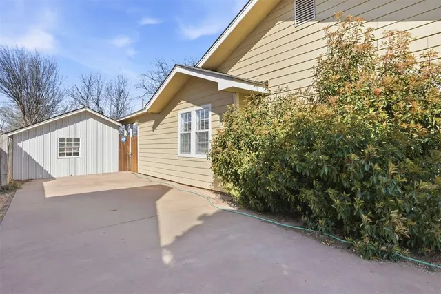 Photo 7 — 1613 N Lee Street, Altus, OK 73521