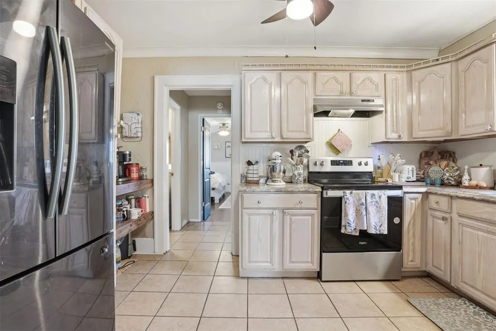 Photo 10 — 1613 N Lee Street, Altus, OK 73521