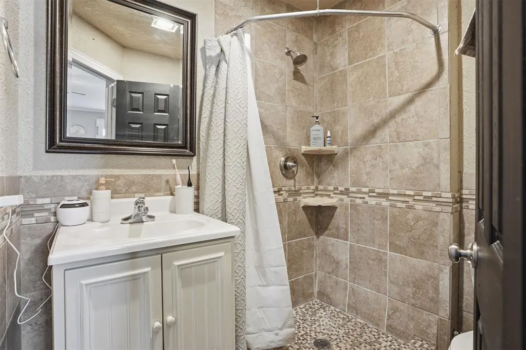 Photo 21 — 1613 N Lee Street, Altus, OK 73521
