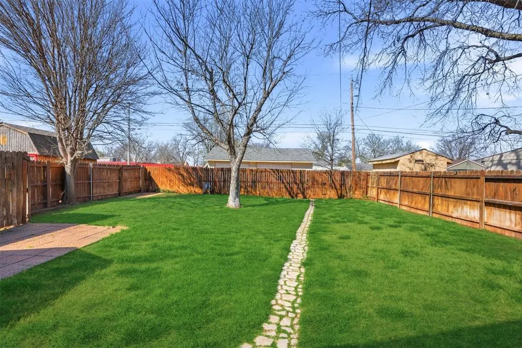Photo 34 — 1613 N Lee Street, Altus, OK 73521