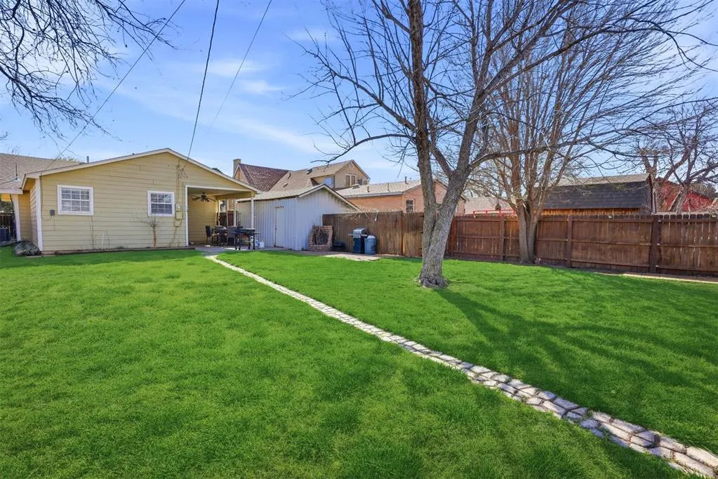Photo 36 — 1613 N Lee Street, Altus, OK 73521