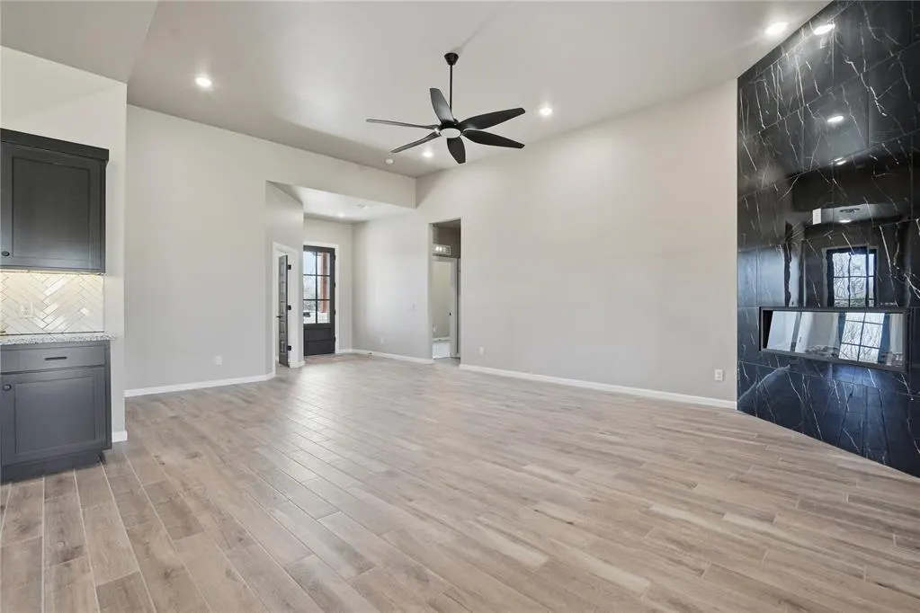 Photo 9 — 26319 Longhorn Drive, Blanchard, OK 73010