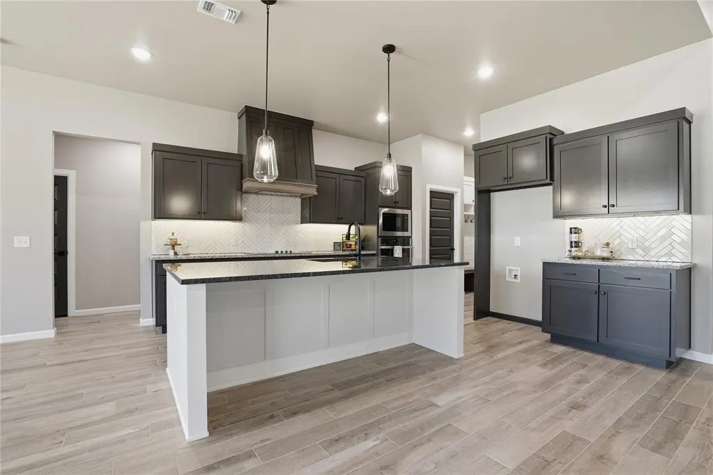 Photo 14 — 26319 Longhorn Drive, Blanchard, OK 73010