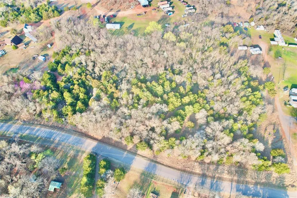 Photo 10 — Sundown Lane, Harrah, OK 73045