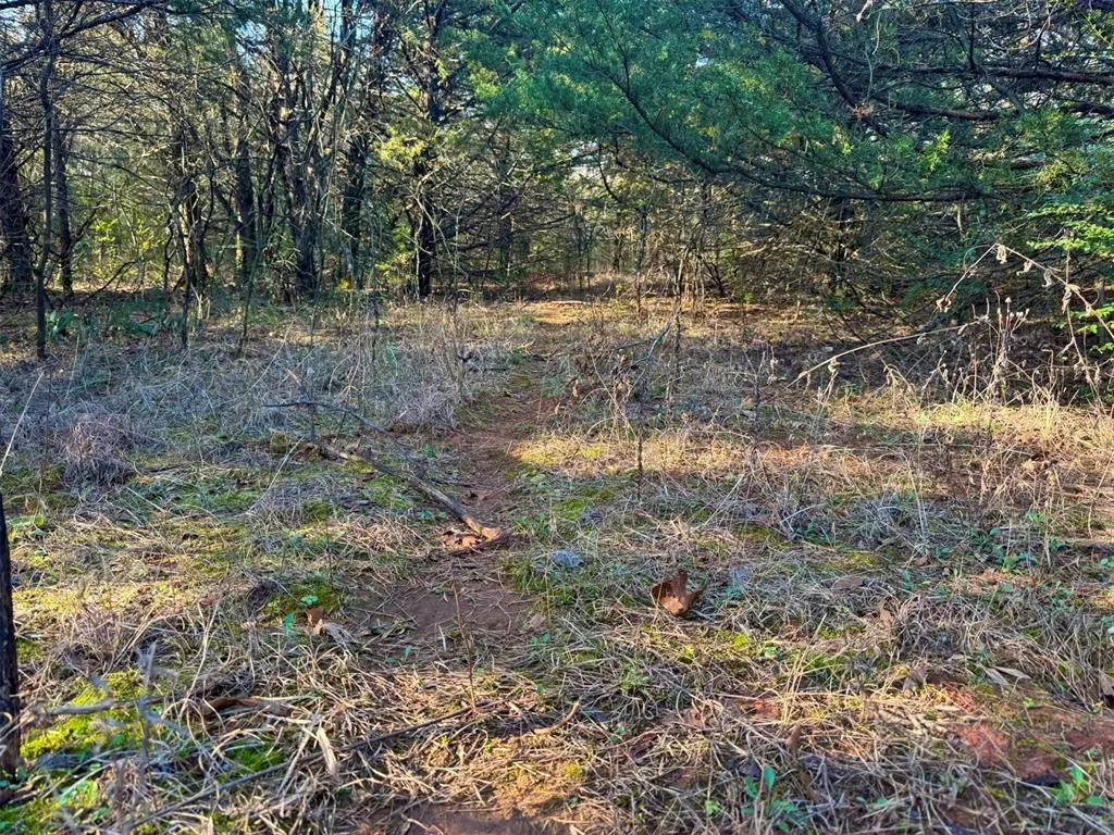Photo 17 — Sundown Lane, Harrah, OK 73045