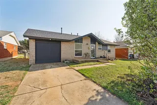 Sold home at 820 Lawton Avenue