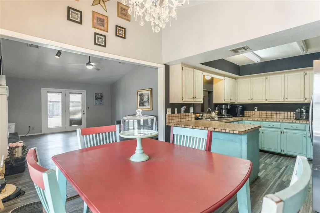 Photo 10 — 855 Twisted Oak Drive, Choctaw, OK 73020