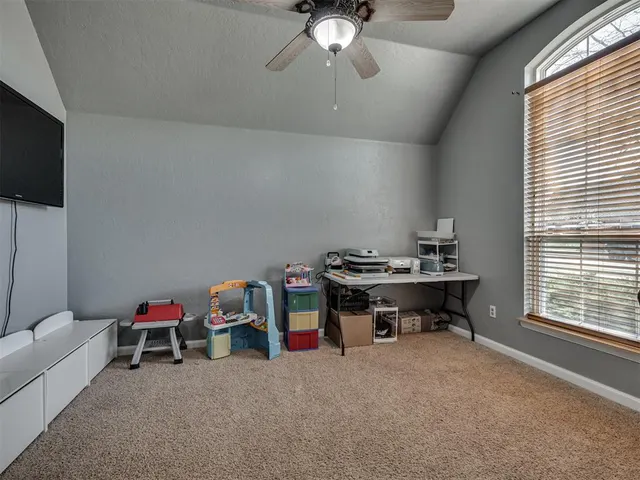 Photo 8 — 243 E Richmond Terrace, Mustang, OK 73064