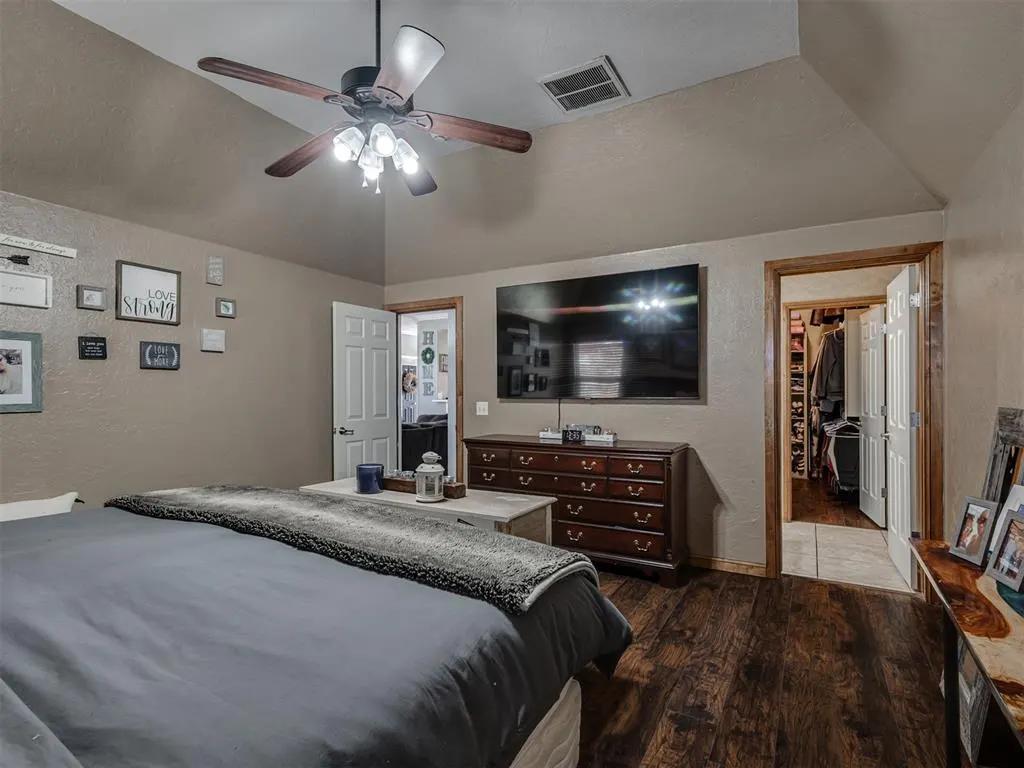 Photo 18 — 243 E Richmond Terrace, Mustang, OK 73064