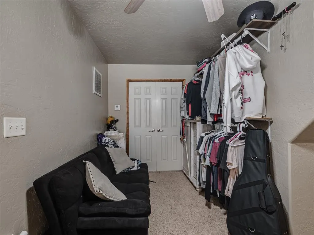 Photo 31 — 243 E Richmond Terrace, Mustang, OK 73064