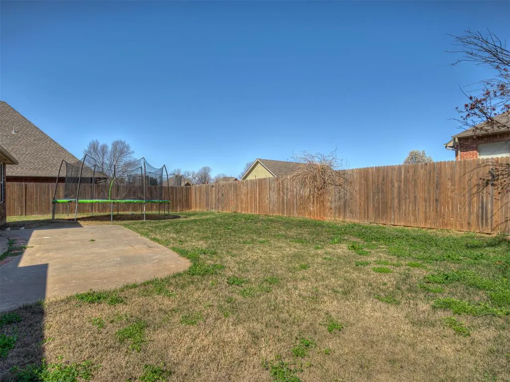 Photo 37 — 243 E Richmond Terrace, Mustang, OK 73064