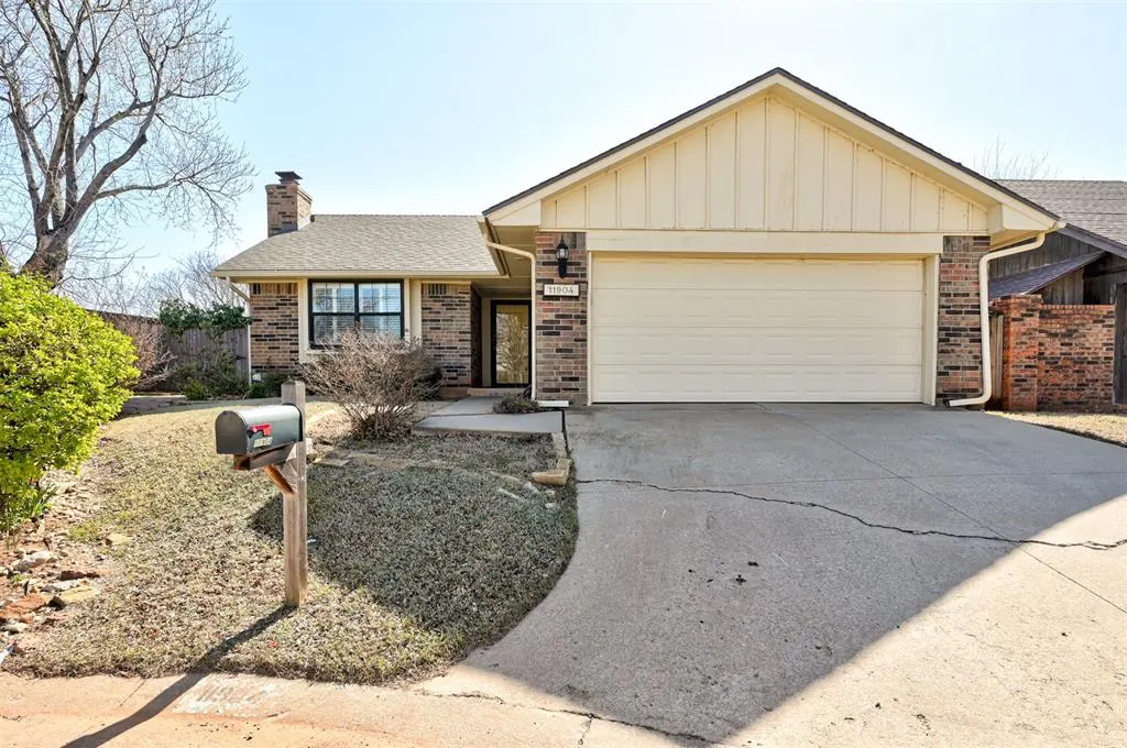 Photo 2 — 11904 Barton Drive, Oklahoma City, OK 73120
