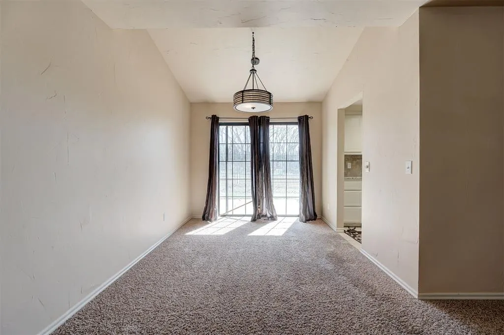 Photo 9 — 11904 Barton Drive, Oklahoma City, OK 73120