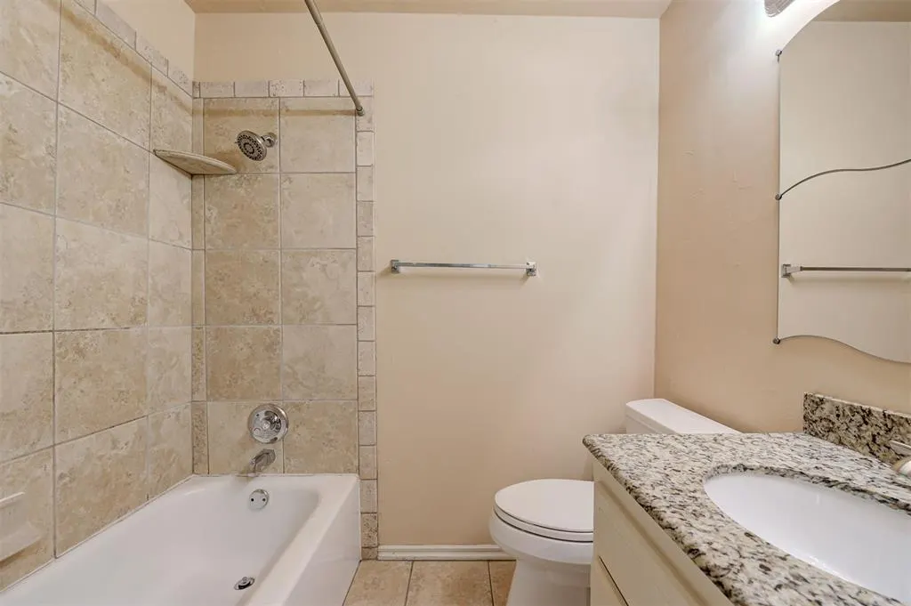 Photo 23 — 11904 Barton Drive, Oklahoma City, OK 73120