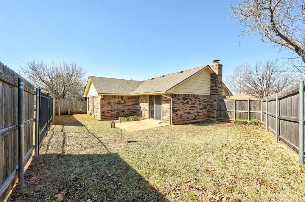 Photo 32 — 11904 Barton Drive, Oklahoma City, OK 73120