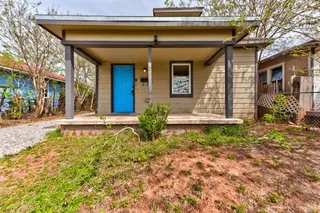 Sold home at 1421 NW 7th Street